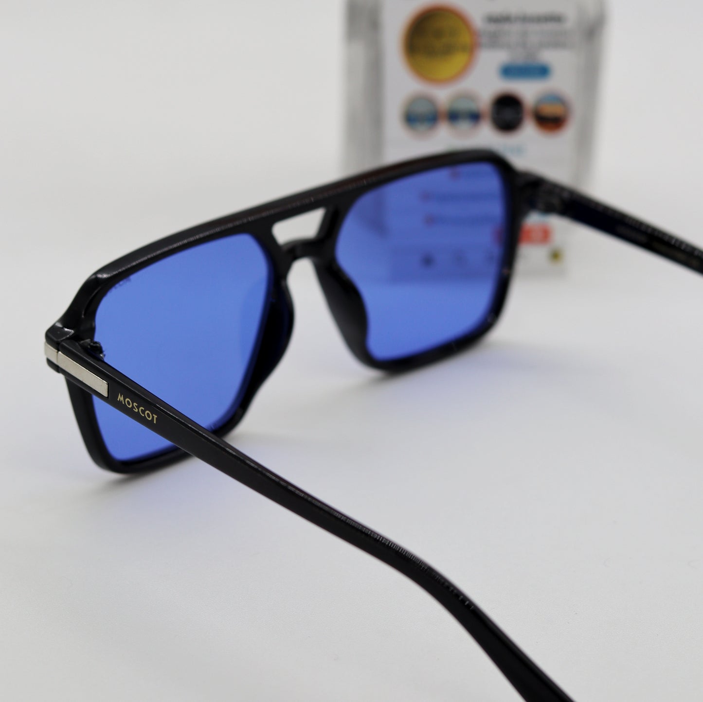 Moscot PAM 5