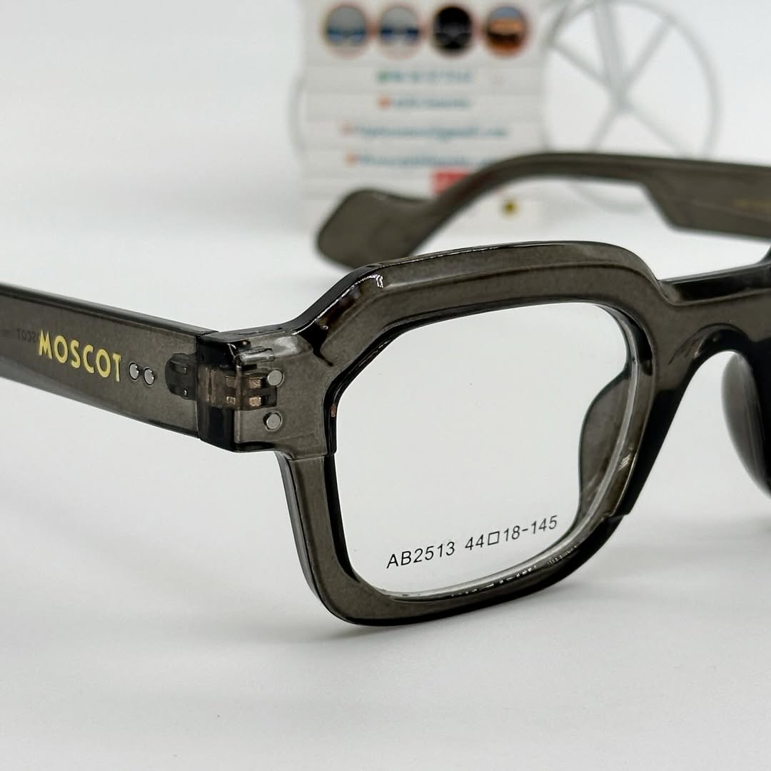 MOSCOT Camel