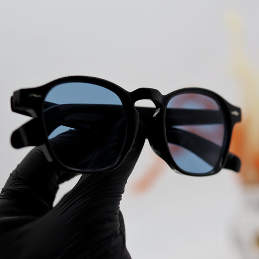 Moscot Mari 4