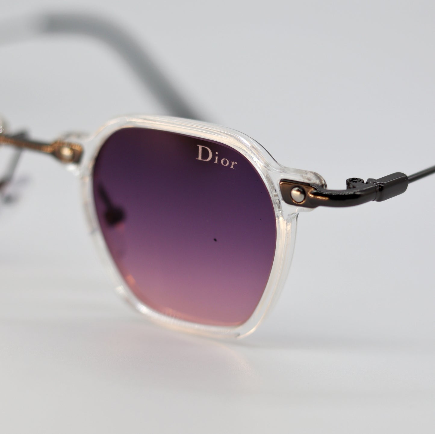 DIOR SOLA