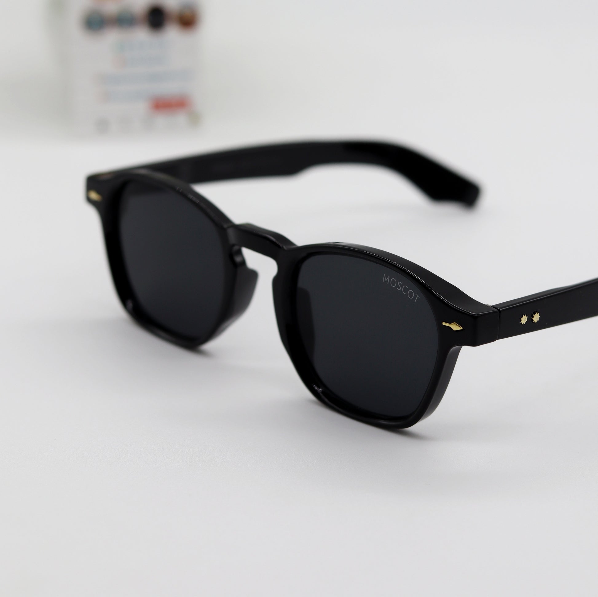 Moscot Mari