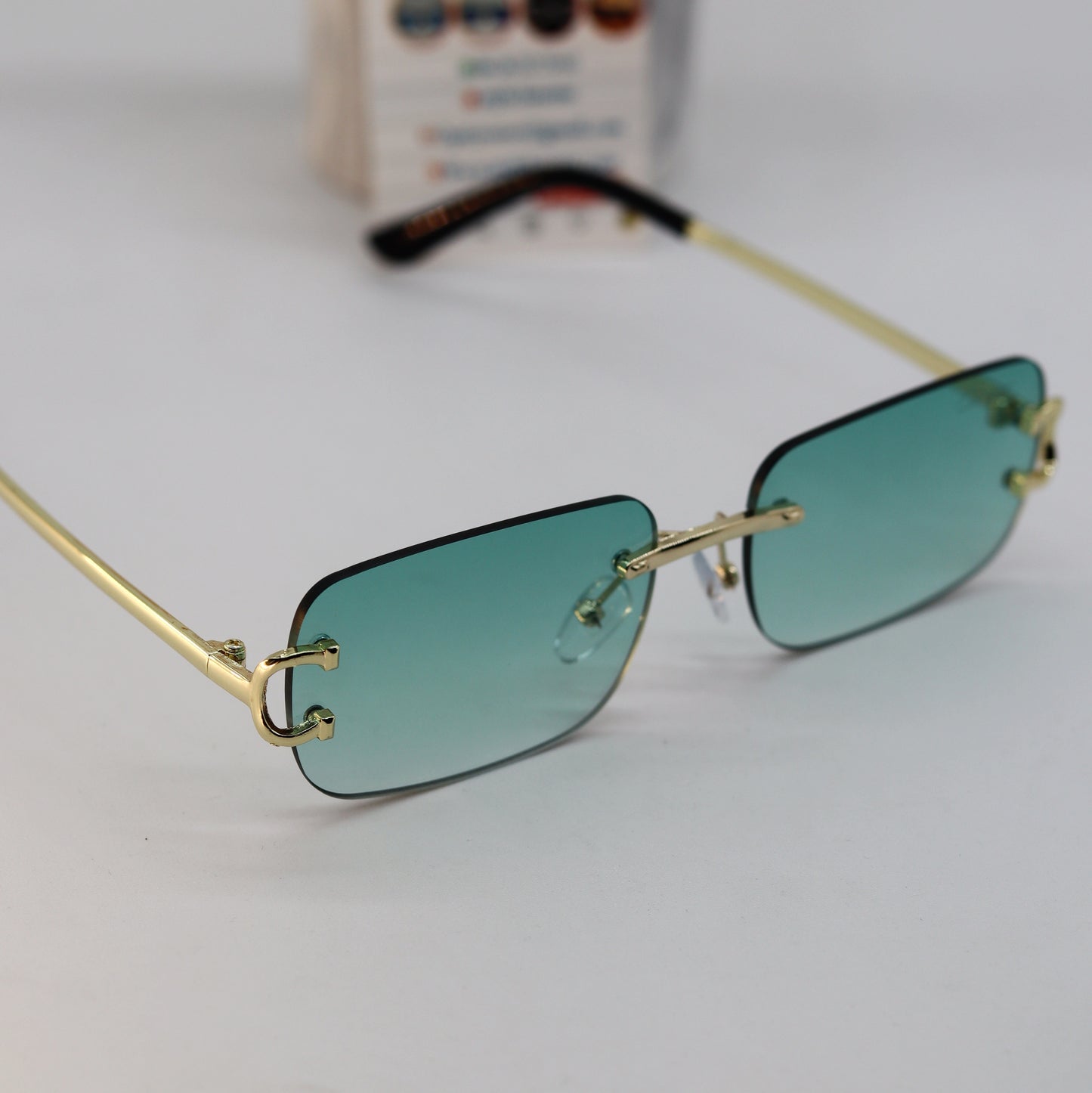 Cartier Dennis