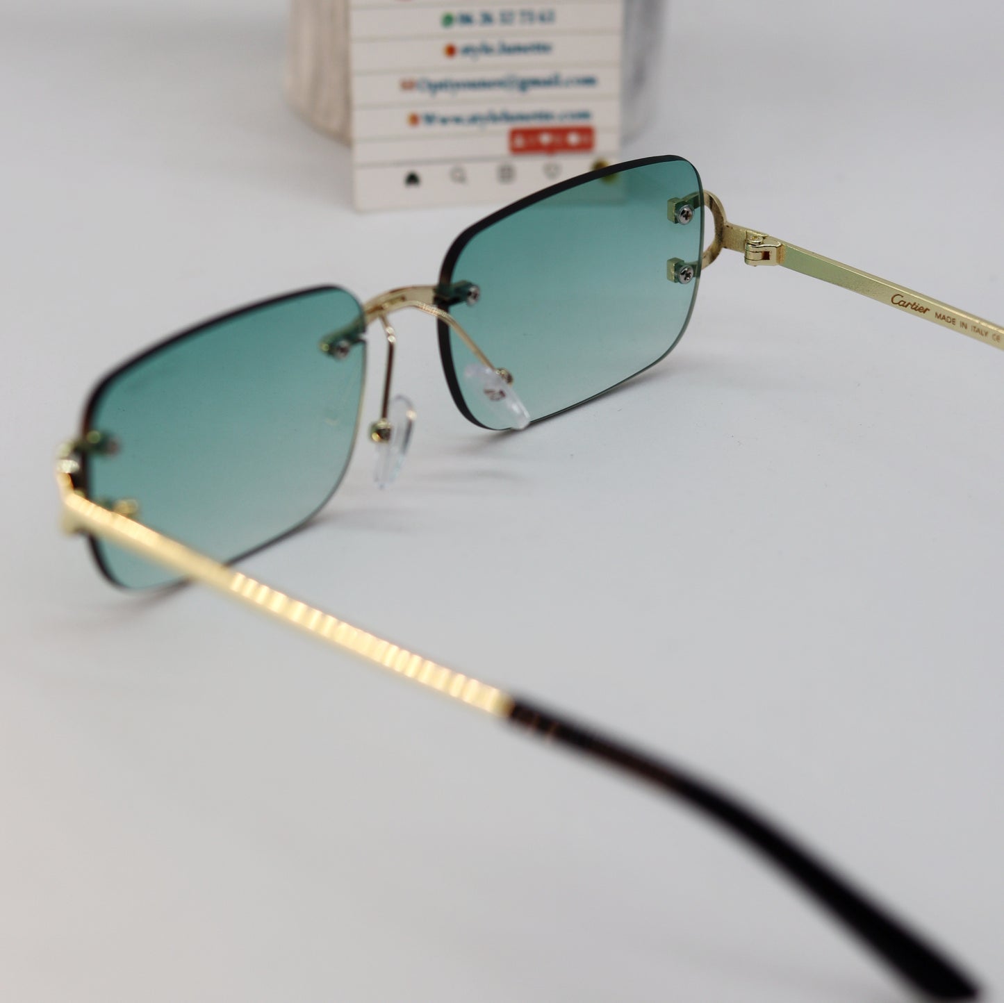 Cartier Dennis
