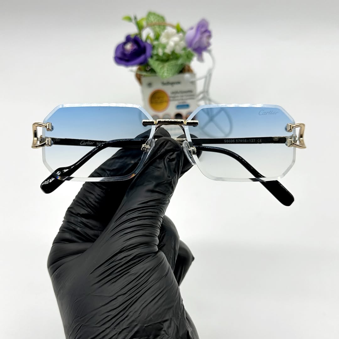 Cartier hexa 4