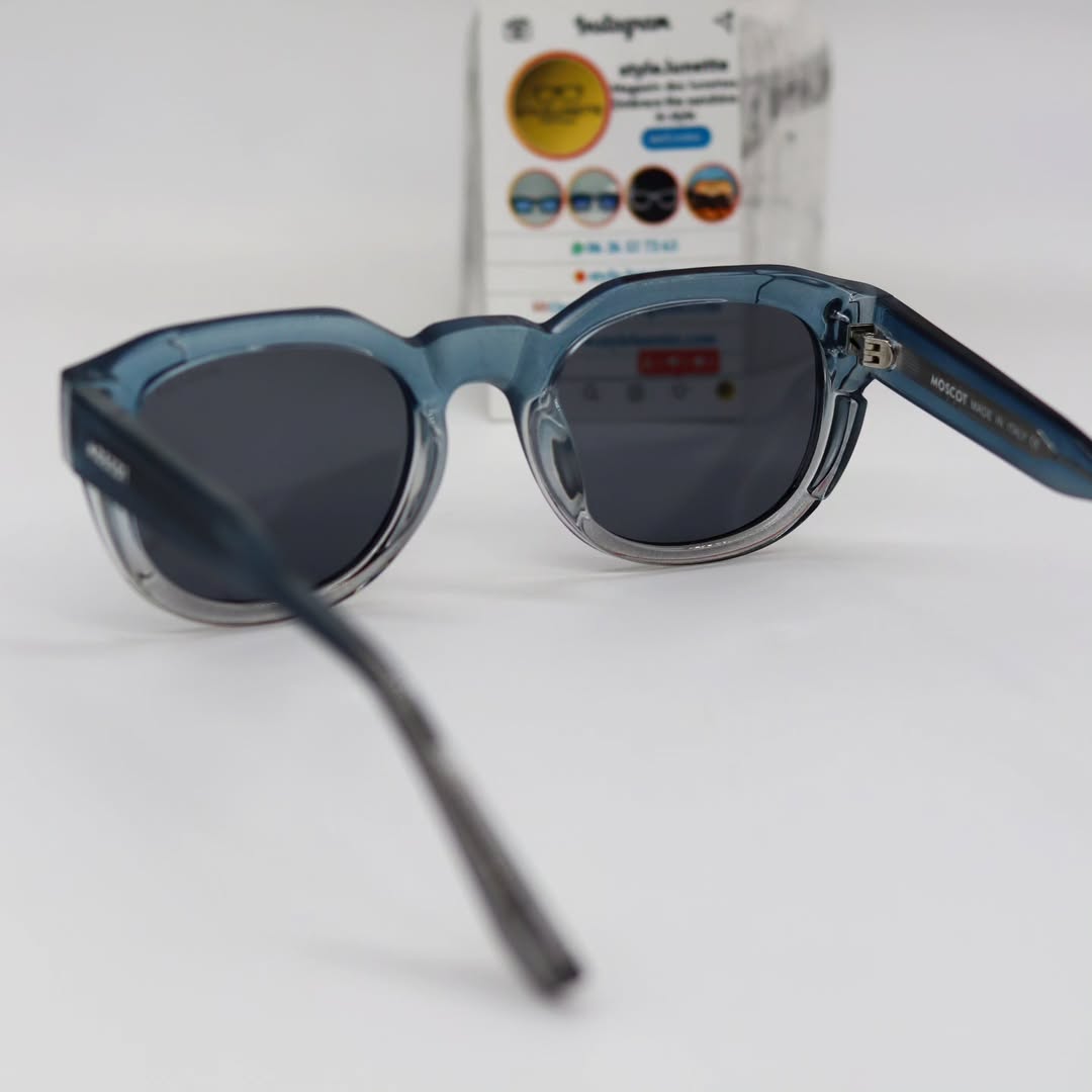 MOSCOT ROCK