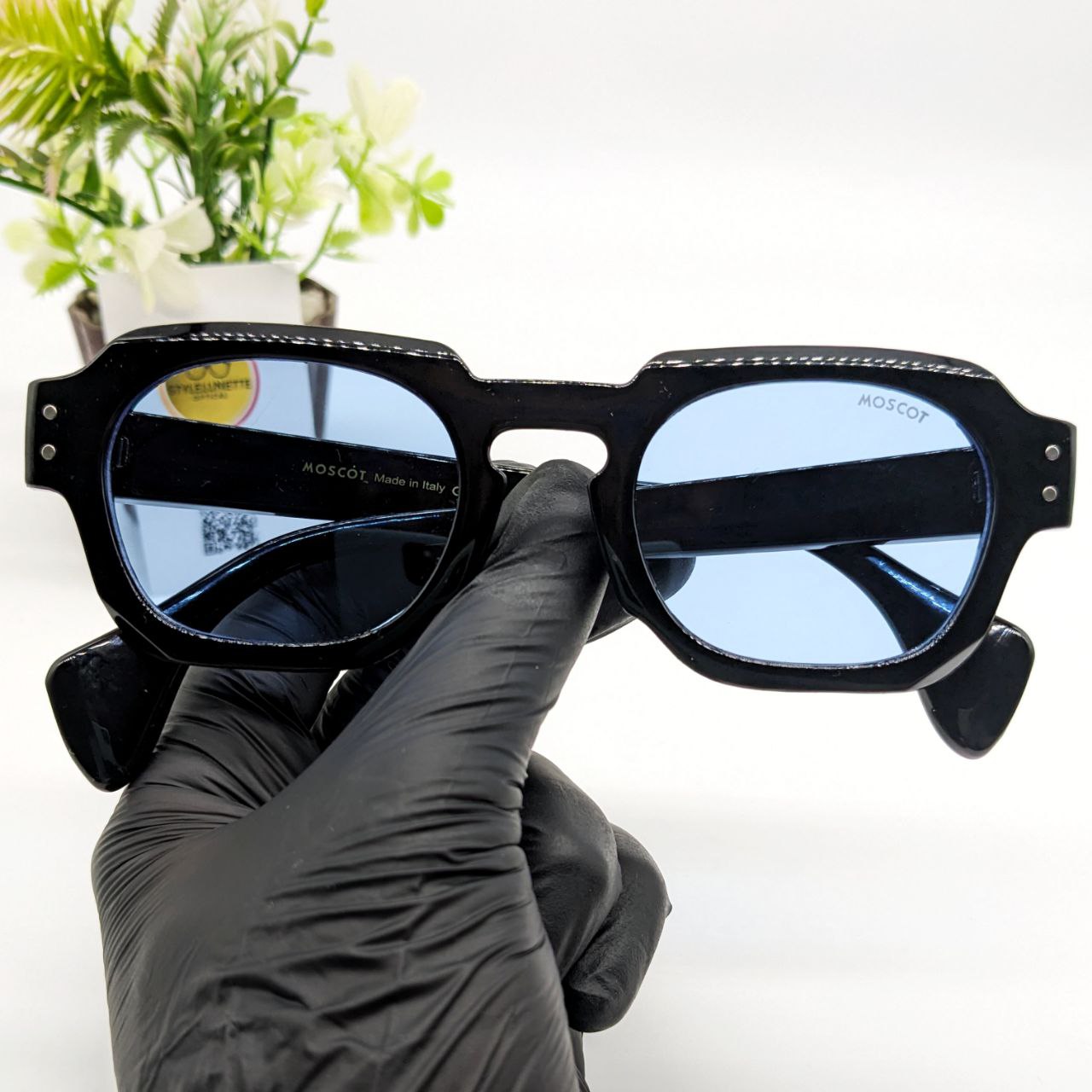 Moscot DOKS