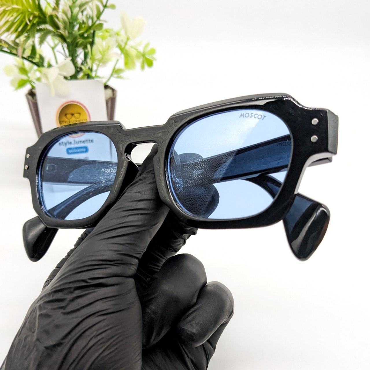 Moscot DOKS