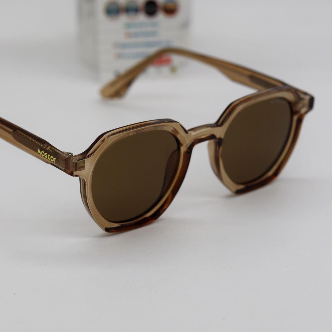 MOSCOT KOANA 4