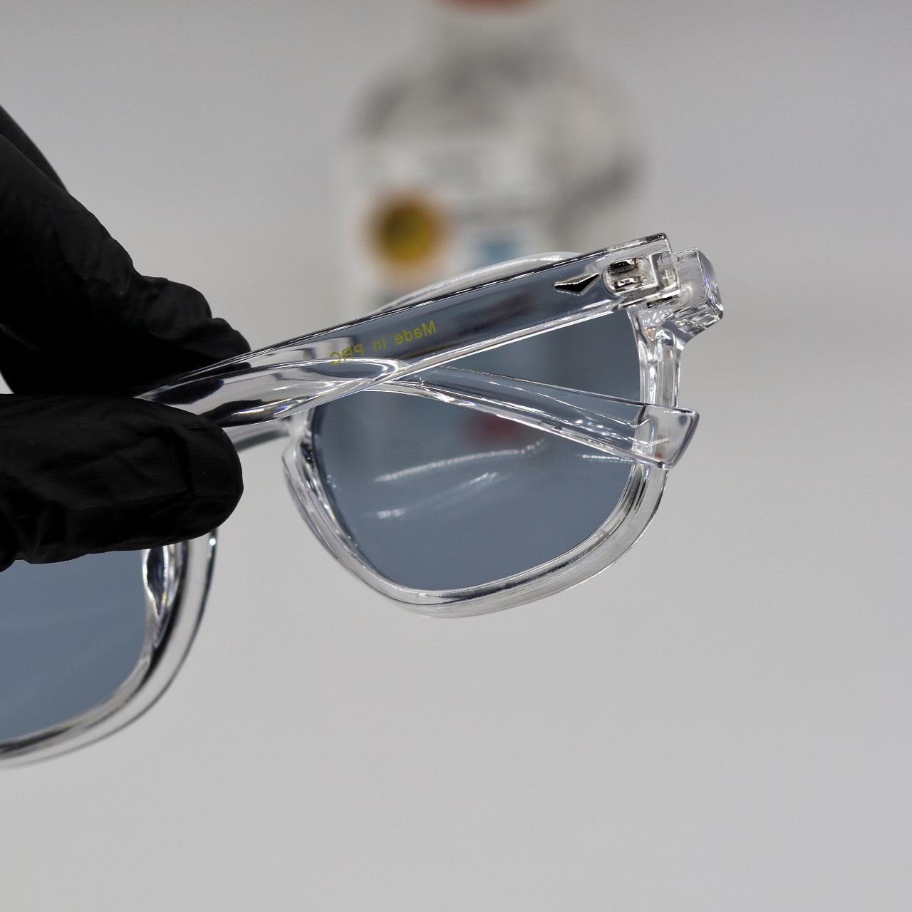 MOSCOT MARI 8
