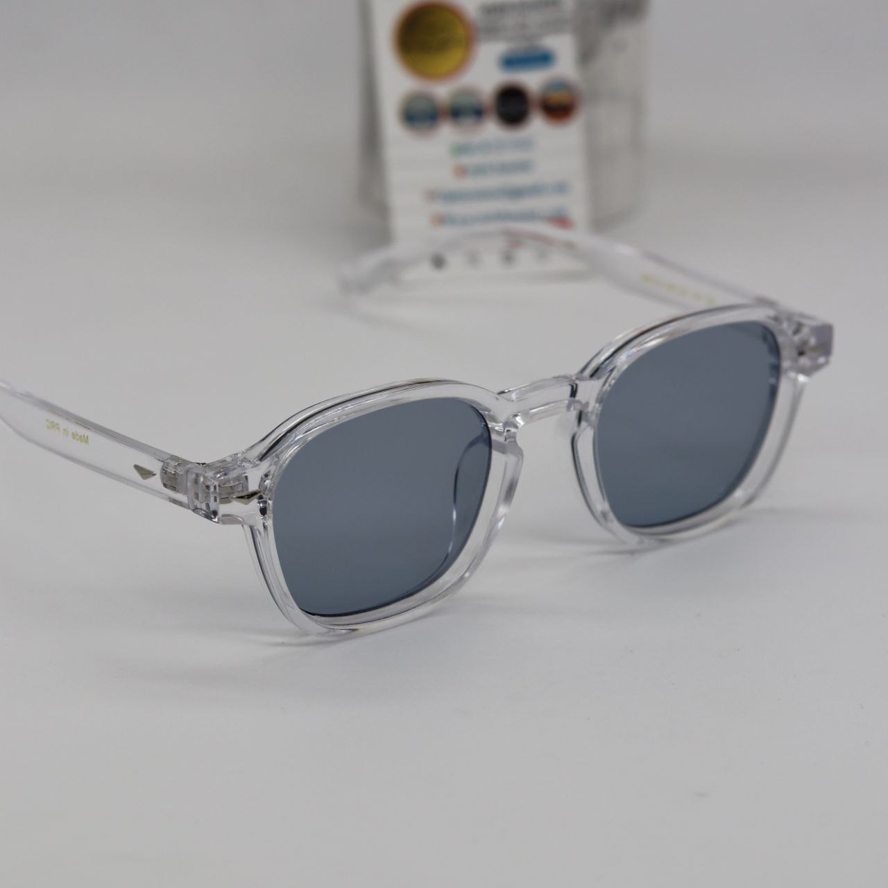 MOSCOT MARI 8