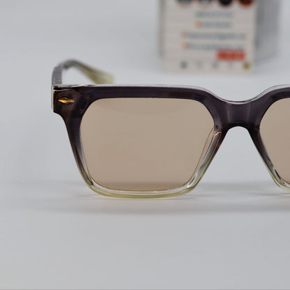 MOSCOT FOLKS